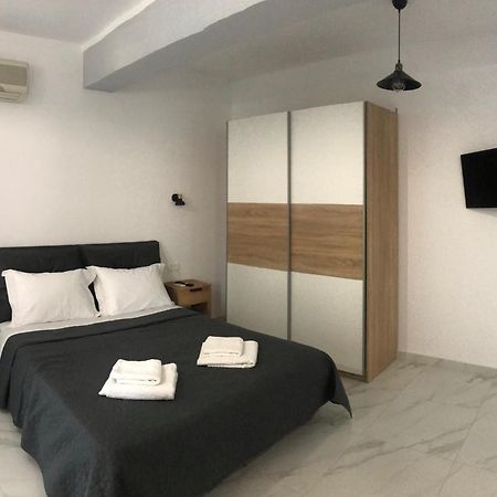 Bafas Apartments Plataria Buitenkant foto