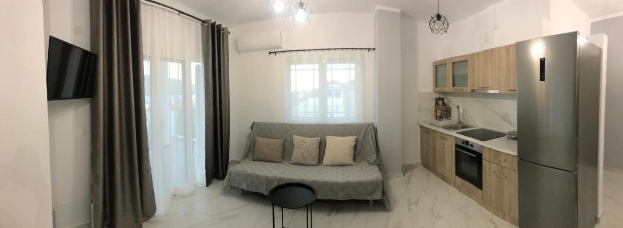 Bafas Apartments Plataria Buitenkant foto