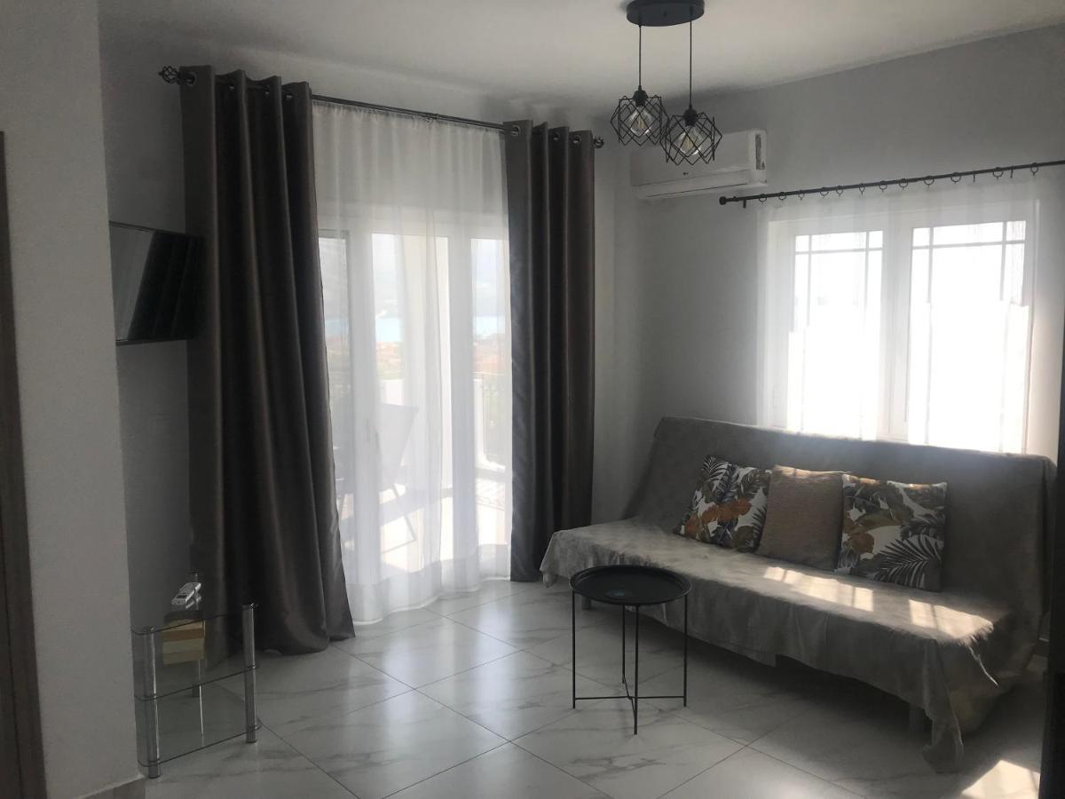 Bafas Apartments Plataria Buitenkant foto